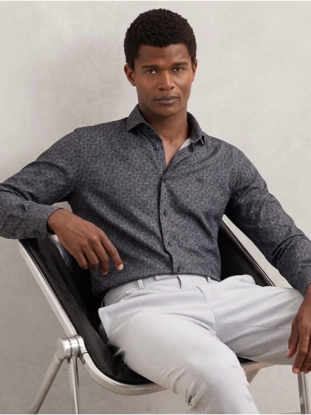 Saks Fifth Avenue Men's Dark Gray Patterned Button-Down Shirt